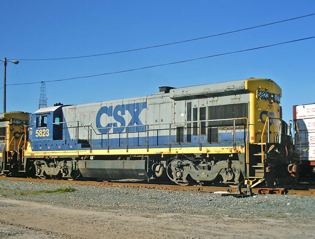 CSX5823